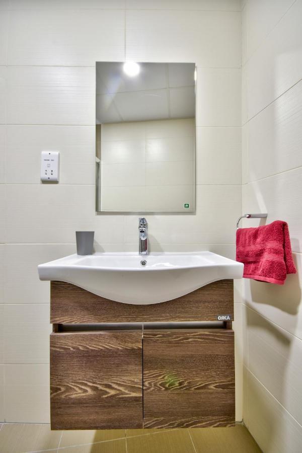 Central Suites St. Julian'S Cameră foto